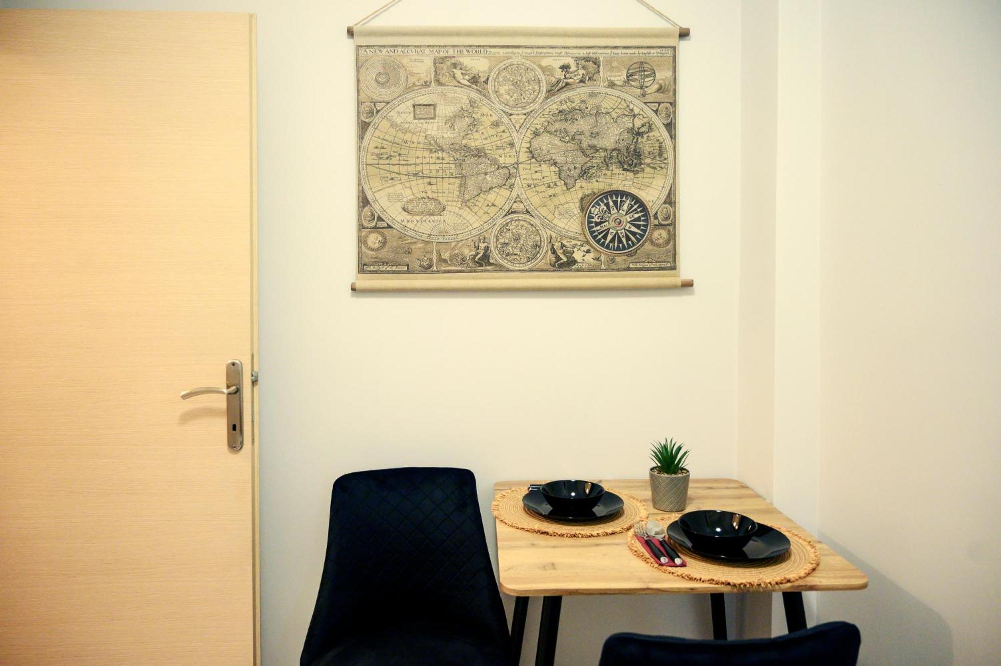 Modern Downtown Flat By Golden H&R Lejlighed Thessaloníki Eksteriør billede
